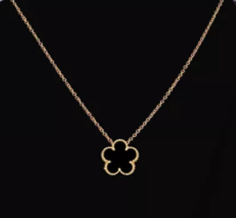 The perfect little necklace